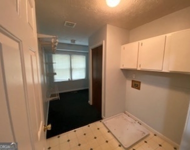 1117 Boss Hardy Road - Photo Thumbnail 10