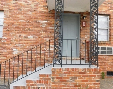 101 S Zetterower Avenue - Photo Thumbnail 1