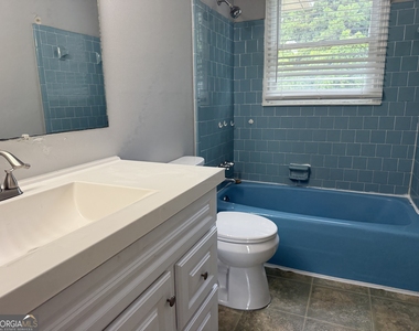 1650 Beechwood Boulevard Nw - Photo Thumbnail 7