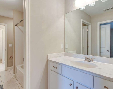 3770 Shades Valley Lane - Photo Thumbnail 21