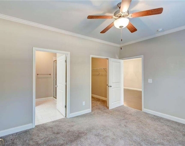 3770 Shades Valley Lane - Photo Thumbnail 10