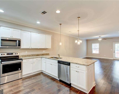 3770 Shades Valley Lane - Photo Thumbnail 4