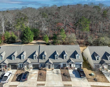 3770 Shades Valley Lane - Photo Thumbnail 2