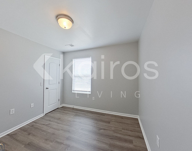 138 Amber Mill Circle - Photo Thumbnail 11