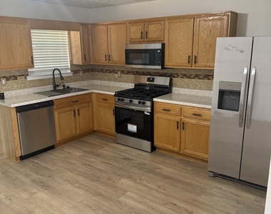 3127 Fields Drive - Photo Thumbnail 30