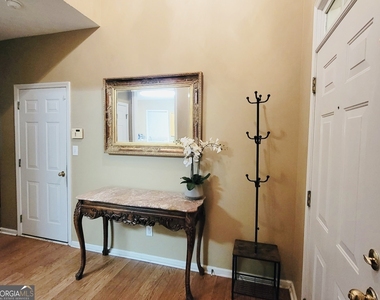 6904 Silver Bend Place - Photo Thumbnail 11