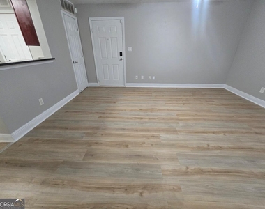 2205 Santa Fe Parkway - Photo Thumbnail 1