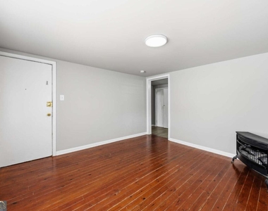 3638 E Main Street - Photo Thumbnail 7