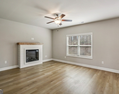 2099 Easterwood Terrace - Photo Thumbnail 4