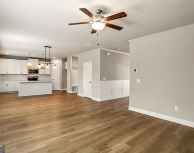 2099 Easterwood Terrace - Photo Thumbnail 6