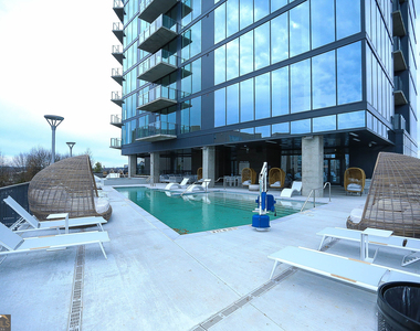 788 W Marietta Street Nw - Photo Thumbnail 40