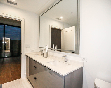 788 W Marietta Street Nw - Photo Thumbnail 19