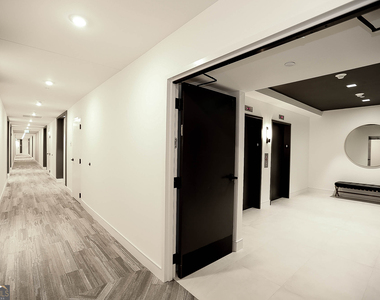 788 W Marietta Street Nw - Photo Thumbnail 33