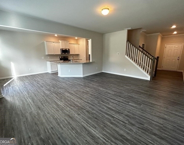 44 Sepia Oak Drive - Photo Thumbnail 12