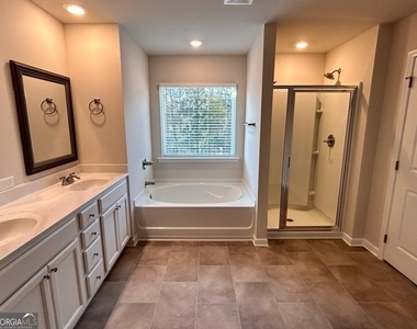 44 Sepia Oak Drive - Photo Thumbnail 17
