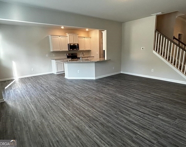 44 Sepia Oak Drive - Photo Thumbnail 13