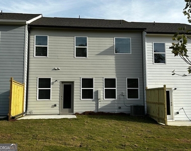 44 Sepia Oak Drive - Photo Thumbnail 7