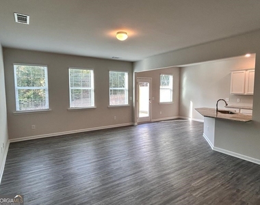 44 Sepia Oak Drive - Photo Thumbnail 15