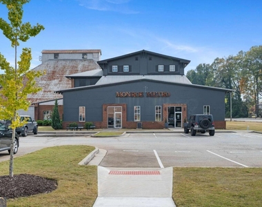 1007 New Lacy Street - Photo Thumbnail 25