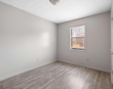 1007 New Lacy Street - Photo Thumbnail 14