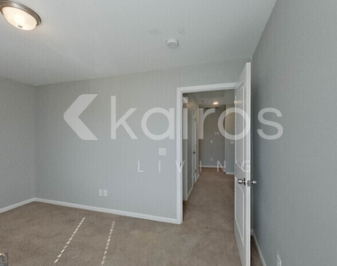 101 Saint Matthew Way - Photo Thumbnail 20