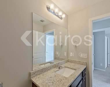 101 Saint Matthew Way - Photo Thumbnail 22