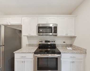 231 Western Red Cedar Drive - Photo Thumbnail 7