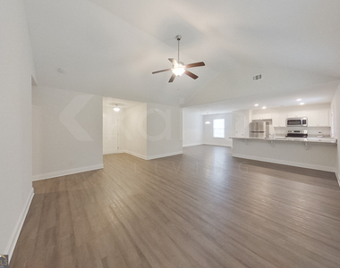 231 Western Red Cedar Drive - Photo Thumbnail 2