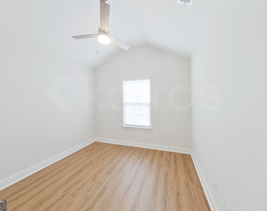 231 Western Red Cedar Drive - Photo Thumbnail 15