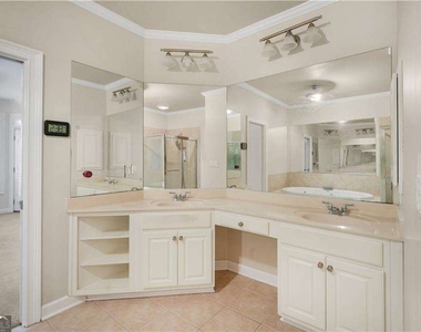 3405 Regent Place Sw - Photo Thumbnail 23