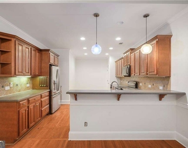 3405 Regent Place Sw - Photo Thumbnail 5
