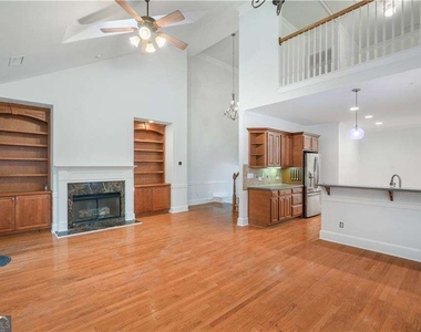 3405 Regent Place Sw - Photo Thumbnail 3