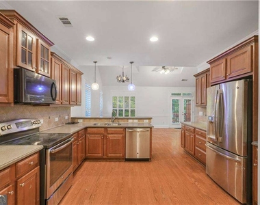 3405 Regent Place Sw - Photo Thumbnail 6