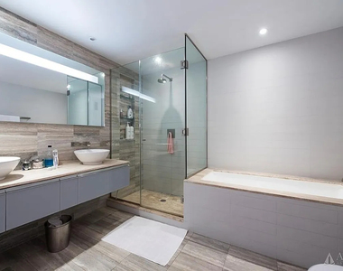 322 West 57th Street - Photo Thumbnail 5