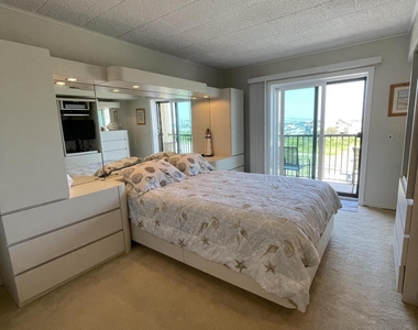 51 Hiering Avenue - Photo Thumbnail 19