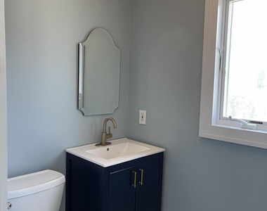 510 Blanchard Parkway - Photo Thumbnail 11