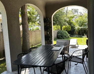 510 Blanchard Parkway - Photo Thumbnail 16