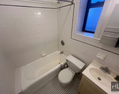 West 72 Street - Photo Thumbnail 1