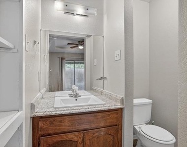 119 Del Rio Avenue - Photo Thumbnail 13