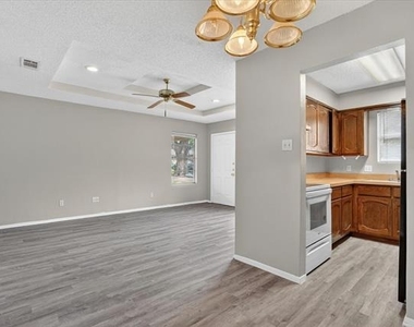 119 Del Rio Avenue - Photo Thumbnail 5