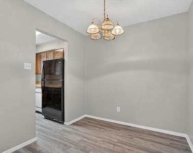 119 Del Rio Avenue - Photo Thumbnail 4