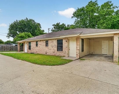 119 Del Rio Avenue - Photo Thumbnail 1