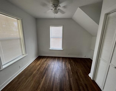 361 College Drive - Photo Thumbnail 13