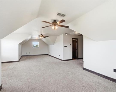 133 Prairie Creek Way - Photo Thumbnail 20
