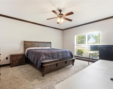 133 Prairie Creek Way - Photo Thumbnail 21