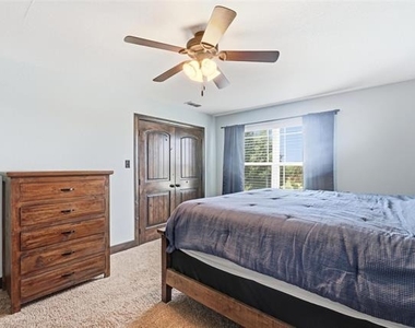 133 Prairie Creek Way - Photo Thumbnail 17