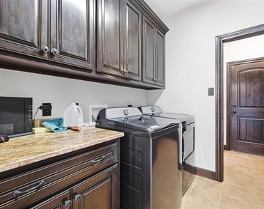 133 Prairie Creek Way - Photo Thumbnail 29