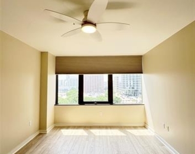 1200 Main Street - Photo Thumbnail 12