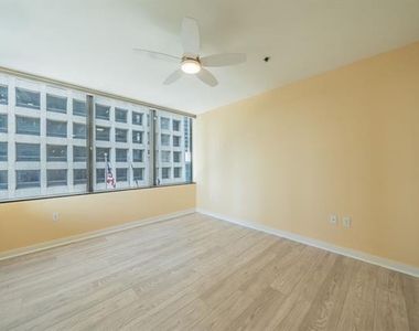 1200 Main Street - Photo Thumbnail 23