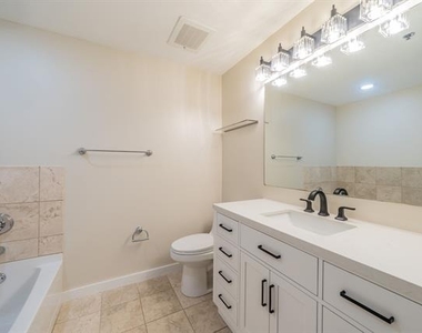 1200 Main Street - Photo Thumbnail 21